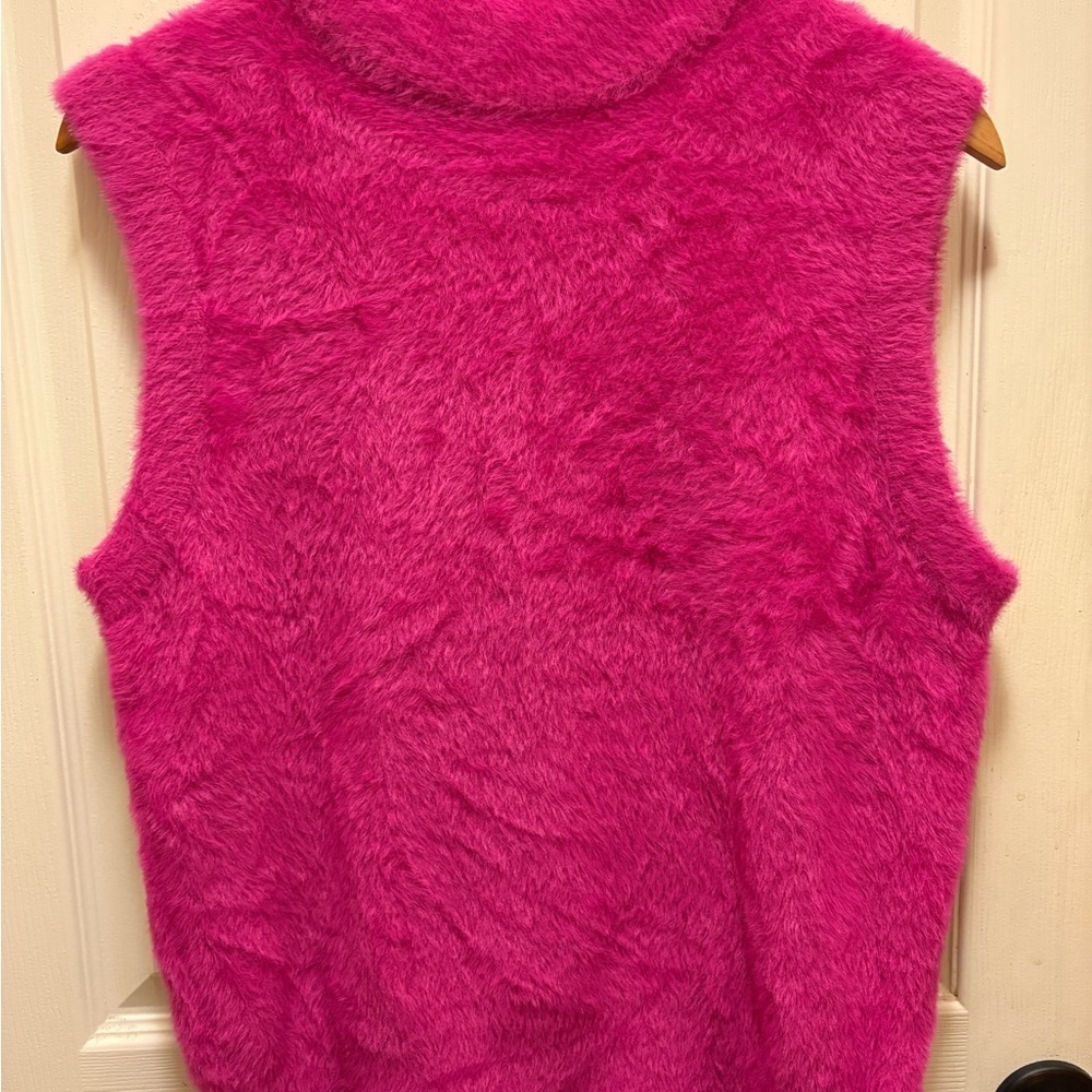 Rachel Zoe Fuzzy Pink Sleeveless Sweater Sz M